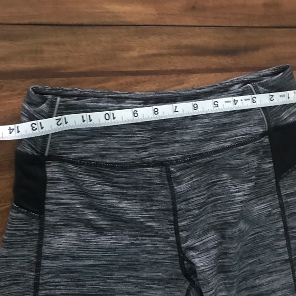 Crop Workout Leggings - Picture 7 of 7